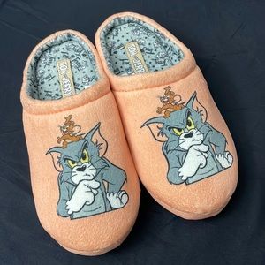 Tom and Jerry Slip-on Slippers